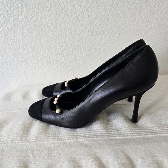 Vintage Chanel Pearl Cap Toe Velvet Stiletto Heels Pumps Black - Picture 2 of 16